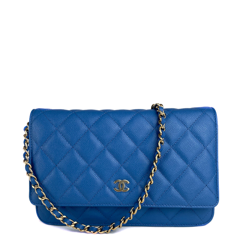 CHANEL Caviar Quilted Small Zip Around Wallet Blue