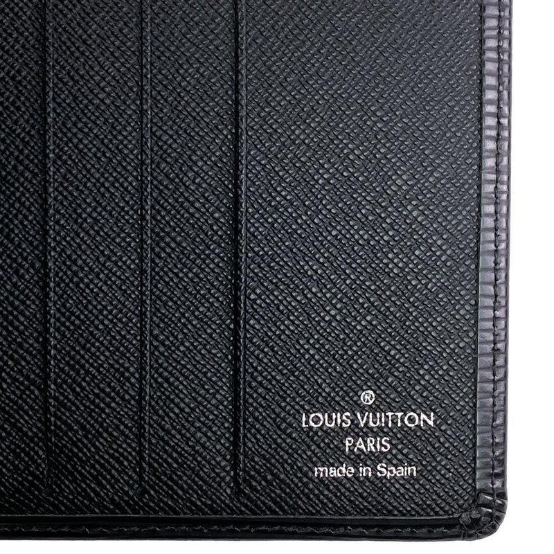 LOUIS VUITTON EPI Leather Green Card Holder Bifold Wallet, Made In