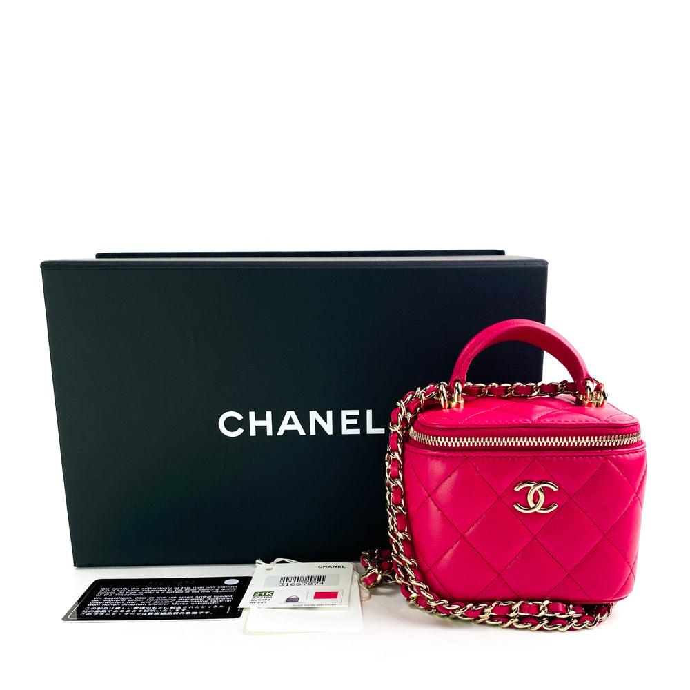 Gorgeous CHANEL Pink Lambskin Vanity Case Crossbody Bag Fancy Logo Style  #AP2728