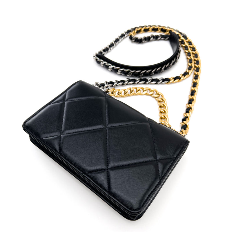 Chanel Black Lambskin Quilted 6 Key Holder with Gold Hardware - A