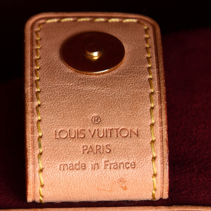 Louis Vuitton Monogram Multicolore Judy GM Shoulder Bag (SHF-18307) – LuxeDH
