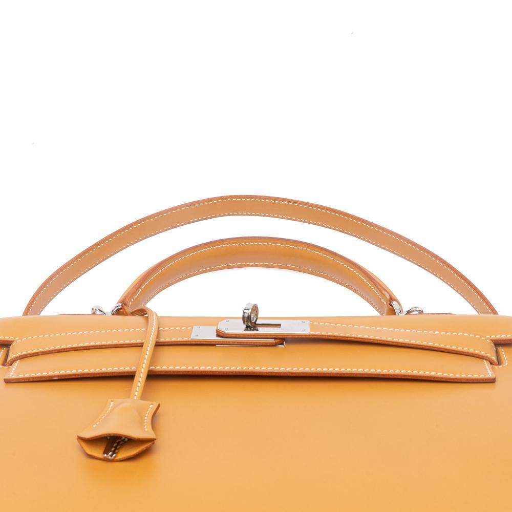 Hermès Vintage Natural Chamonix Sellier Kelly 32 Gold Hardware, 1984  Available For Immediate Sale At Sotheby's