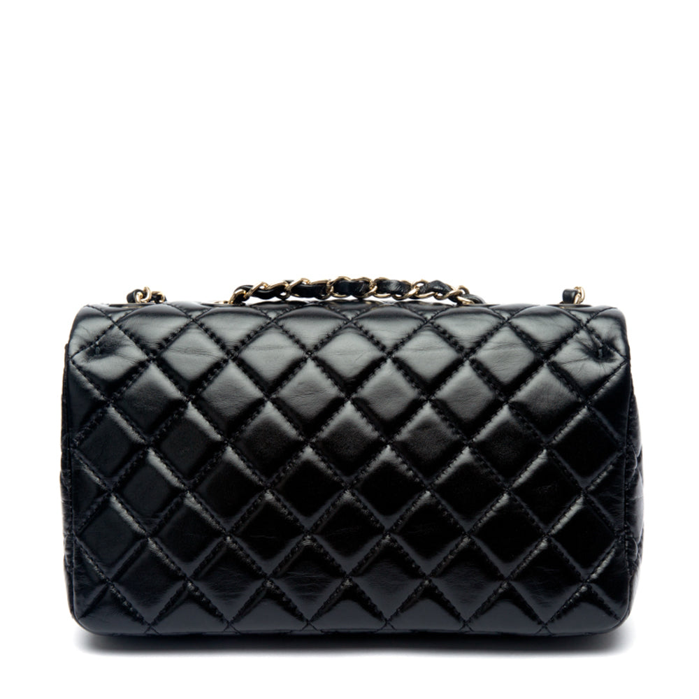 CHANEL Black Chevron Quilted Leather CC Turn-Lock Flap Shoulder Bag