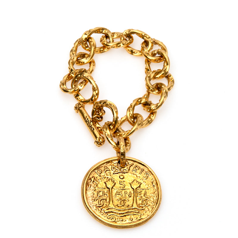 Chanel Gold Logo Round Medallion Chain Link Bracelet 93 A Vintage