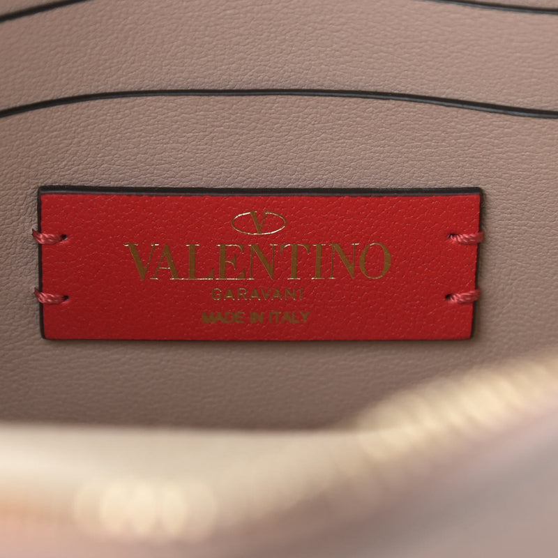 Valentino Beige Poudre Grained Leather VRing Flap Shoulder Bag at 1stDibs  valentino  bag poudre, valentino poudre bag, valentino v ring crossbody bag